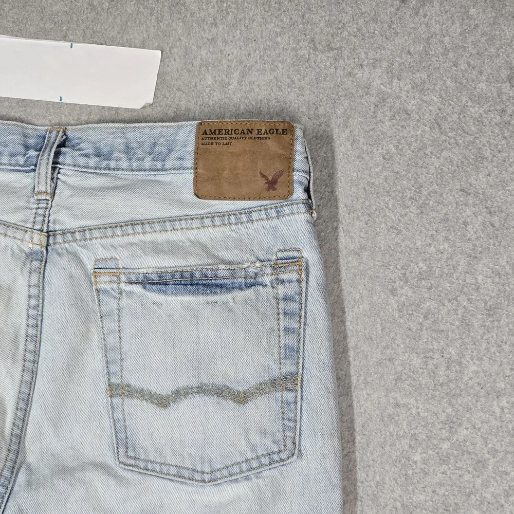 American Eagle Men Jeans 31X30 Light Blue Denim Embroidered Bootcut READ
